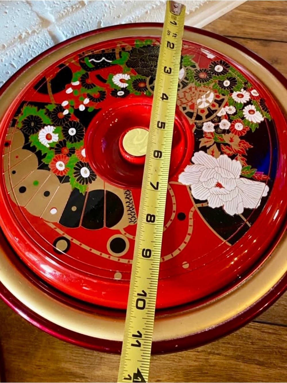Unique Vintage Red and Gold Floral Lacquered Serving Bowl Lid